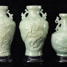 匠心雕琢的東方之美——浙江龍泉青瓷禮品飾品廠的工藝與經營探秘